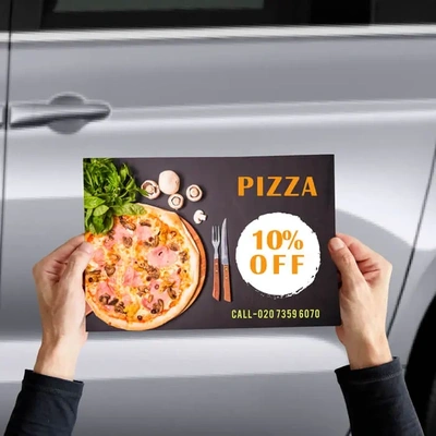  Car - Magnet